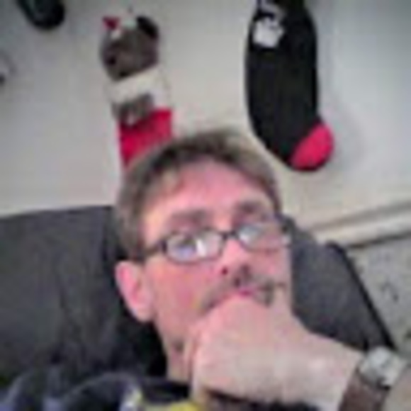 Meet your Posher, Chris - Picture 1 of 1